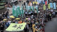 香港民主派新年遊行 抗議人大釋法
