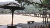 歷史性豪雨襲日釀3死 京都河水暴漲15萬人撤離