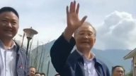 温家宝撰文忆母 自称在中南海“如临深渊”