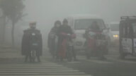 大面积阴霾来袭 中国55城发重污染预警