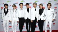 BTS登告示牌HOT 100榜冠軍 韓國歌手第一人