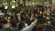 【禁闻】香港泛民47人出庭 大批市民到场声援