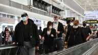防Omicron 美擬入境旅客篩檢從3日內縮至1日