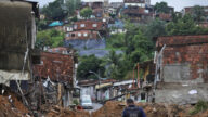 持续强降雨 巴西东北部至少91死数千人无家可归