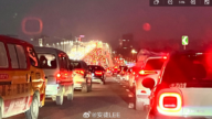 “上了高速发现全是聪明人” 大陆堵车上热搜