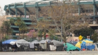 紐森敦促各地清理遊民帳篷：別再找藉口