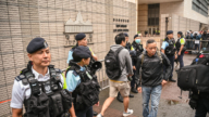 香港民主派47人判刑 法院外數百民眾聚集聲援