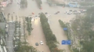 廣西欽州10年最強暴雨 車輛泡水 全城癱瘓