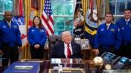 太空人做客白宫 川普自言：也想上太空