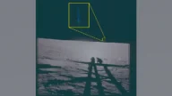 阿波罗登月谜团：UFO光点像火车前灯冲过来